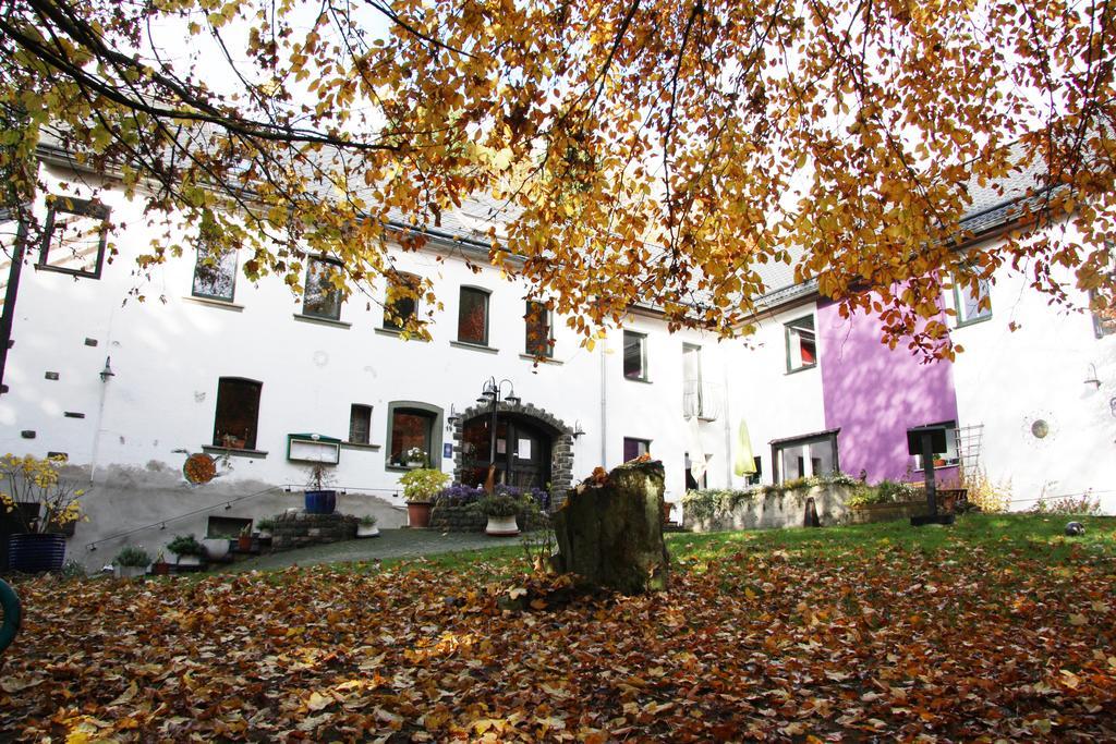 Hotel Feldmaus Olzheim Exteriör bild